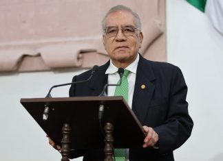 Becas y programas para jóvenes en áreas agropecuarias, plantea Raúl Onofre