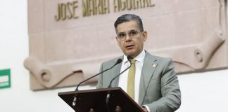 Protección al consumidor en estacionamientos de paga: Jorge Valdés
